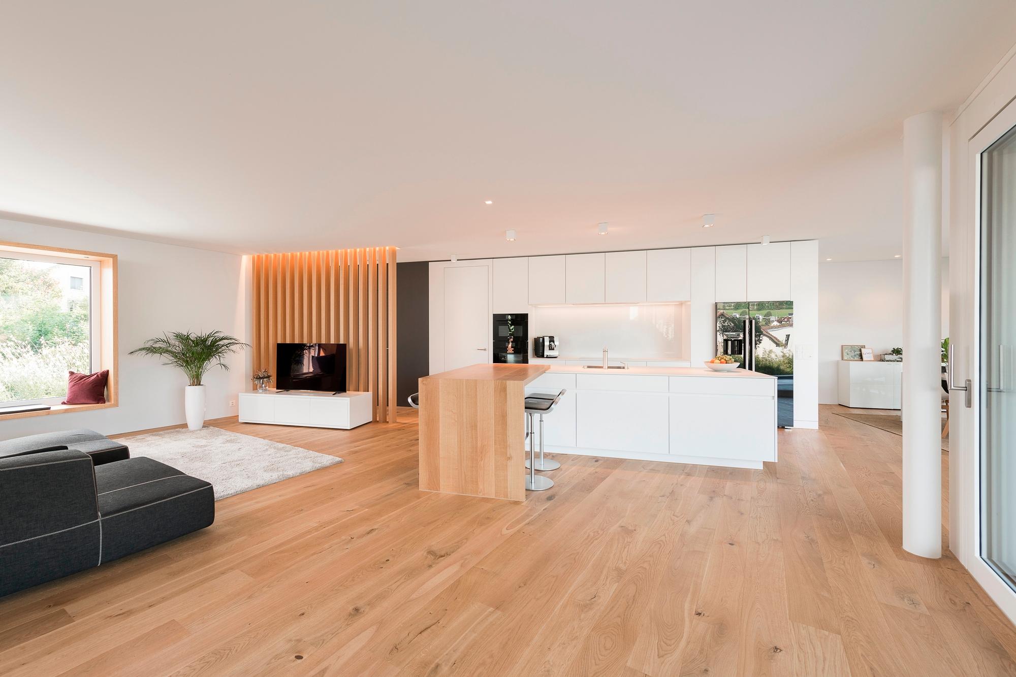 Spezialist für Küchen & Küchenbau, Moderne Küchen, Küchenumbau, Küchenbau, Bäder, Renovationen, Sursee, Willisau, Zentralschweiz, Luzern, Zofingen