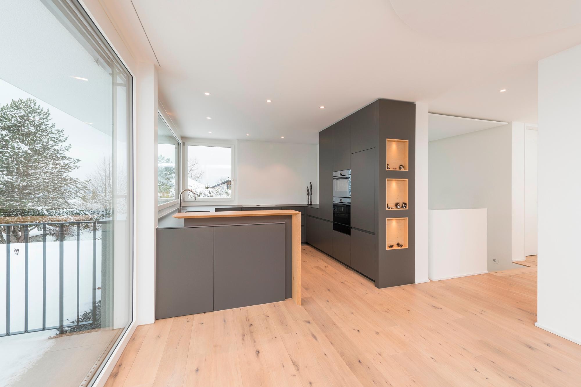 Spezialist für Küchen & Küchenbau, Moderne Küchen, Küchenumbau, Küchenbau, Bäder, Renovationen, Sursee, Willisau, Zentralschweiz, Luzern, Zofingen