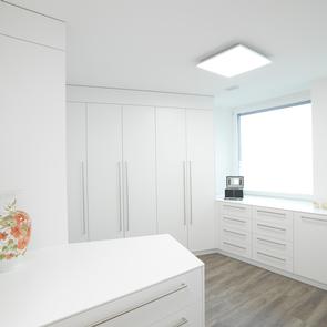 Ankleideraum - KAWA Design AG :: Küchen Raum Bäder, Sursee, Willisau, Luzern, Zofingen