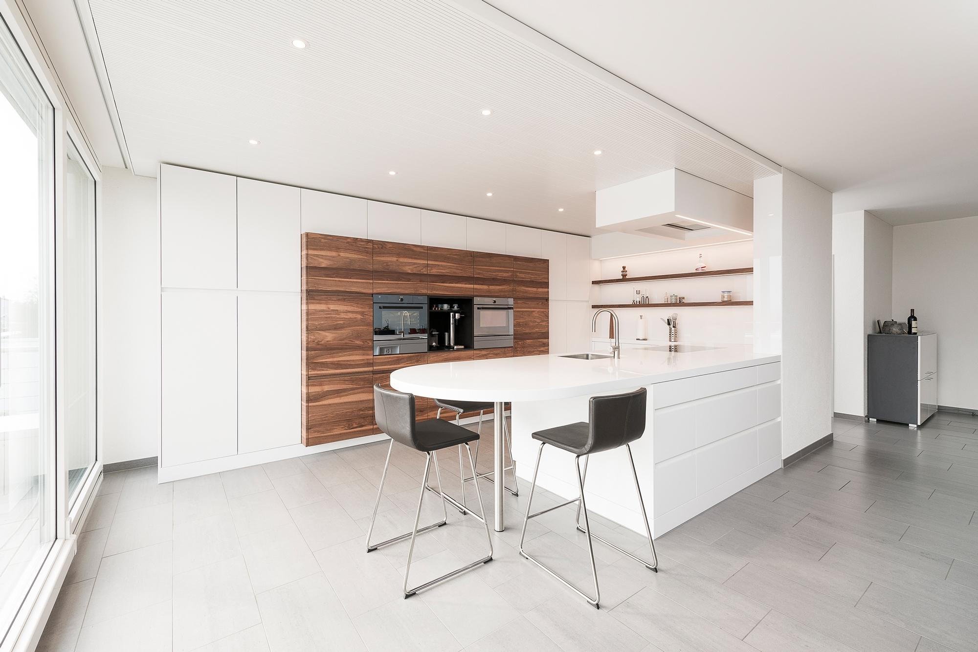 Arbeiten ohne Unterbruch ... - Küchen & Küchenumbau-Spezialist für Küchen & Küchenbau, Moderne Küchen, Küchenumbau, Küchenbau, Bäder, Renovationen, Sursee, Willisau, Zentralschweiz, Luzern, Zofingen