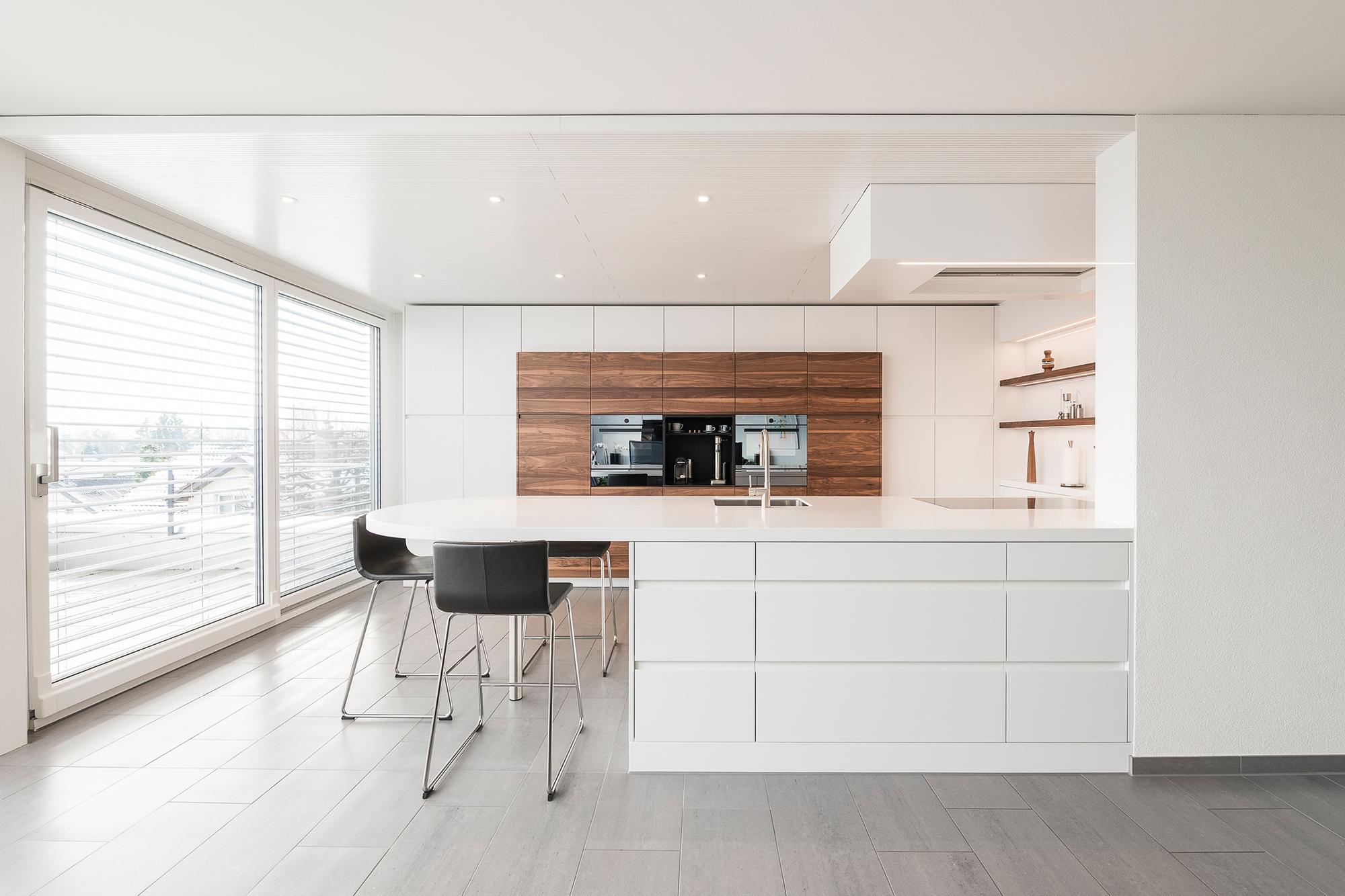 Arbeiten ohne Unterbruch ... - Küchen & Küchenumbau-Spezialist für Küchen & Küchenbau, Moderne Küchen, Küchenumbau, Küchenbau, Bäder, Renovationen, Sursee, Willisau, Zentralschweiz, Luzern, Zofingen