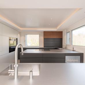 Design trifft Funktion... - KAWA Design AG :: Küchen Raum Bäder, Sursee, Willisau, Luzern, Zofingen