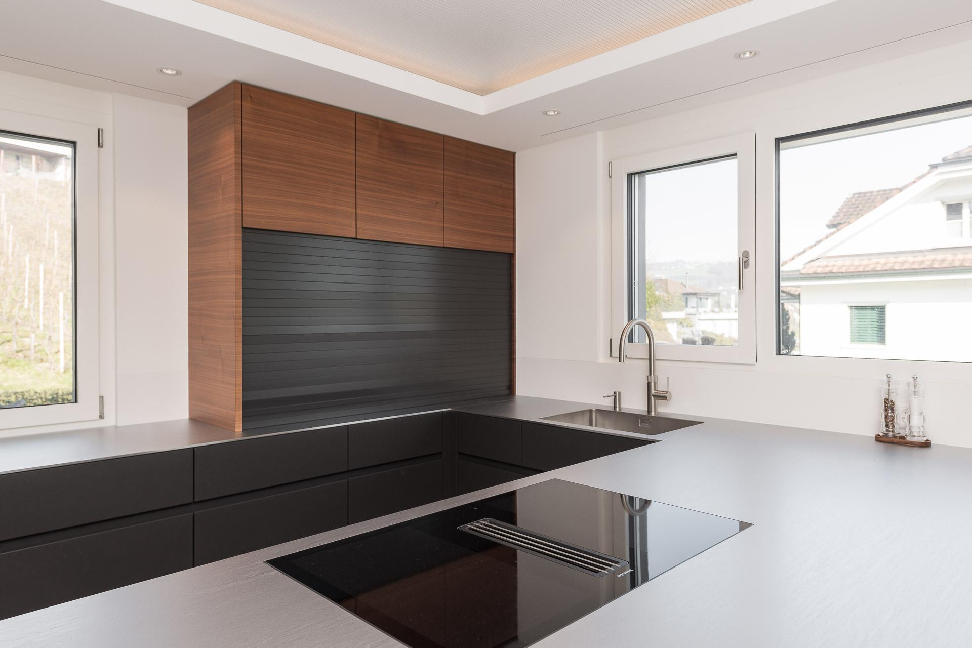 Design trifft Funktion... - Küchen & Küchenumbau-Spezialist für Küchen & Küchenbau, Moderne Küchen, Küchenumbau, Küchenbau, Bäder, Renovationen, Sursee, Willisau, Zentralschweiz, Luzern, Zofingen