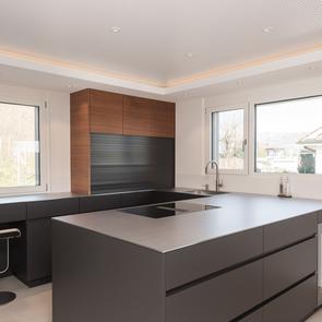 Design trifft Funktion... - KAWA Design AG :: Küchen Raum Bäder, Sursee, Willisau, Luzern, Zofingen