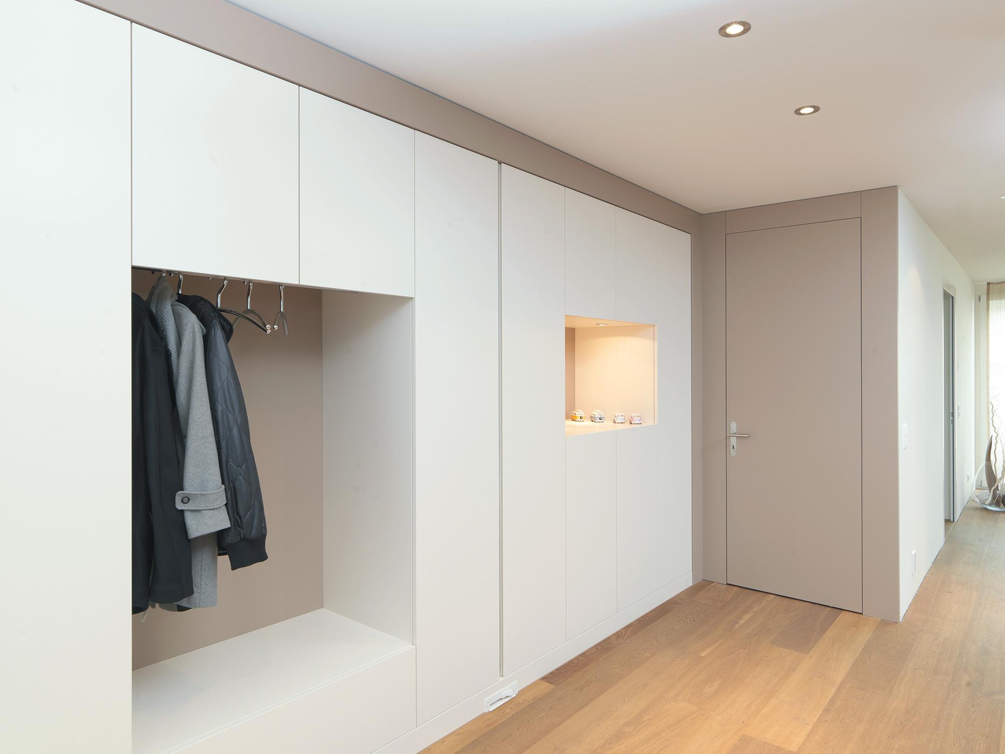 Einbaugarderobe & Raumgestaltung - Raumgestaltung & Innenarchitektur-Spezialist für Küchen & Küchenbau, Moderne Küchen, Küchenumbau, Küchenbau, Bäder, Renovationen, Sursee, Willisau, Zentralschweiz, Luzern, Zofingen