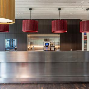 Holz und Stahl im Einklang ... - KAWA Design AG :: Küchen Raum Bäder, Sursee, Willisau, Luzern, Zofingen