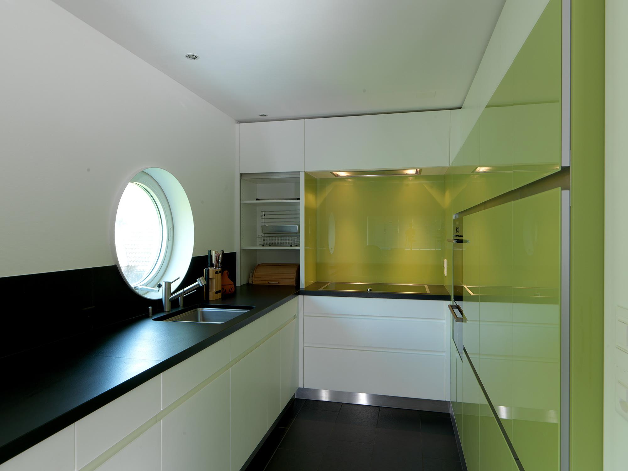 Küche als Raumskulptur - Küchen & Küchenumbau-Spezialist für Küchen & Küchenbau, Moderne Küchen, Küchenumbau, Küchenbau, Bäder, Renovationen, Sursee, Willisau, Zentralschweiz, Luzern, Zofingen