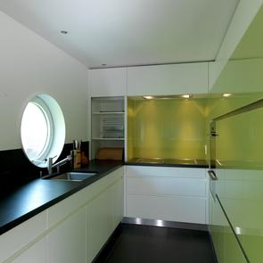 Küche als Raumskulptur - KAWA Design AG :: Küchen Raum Bäder, Sursee, Willisau, Luzern, Zofingen