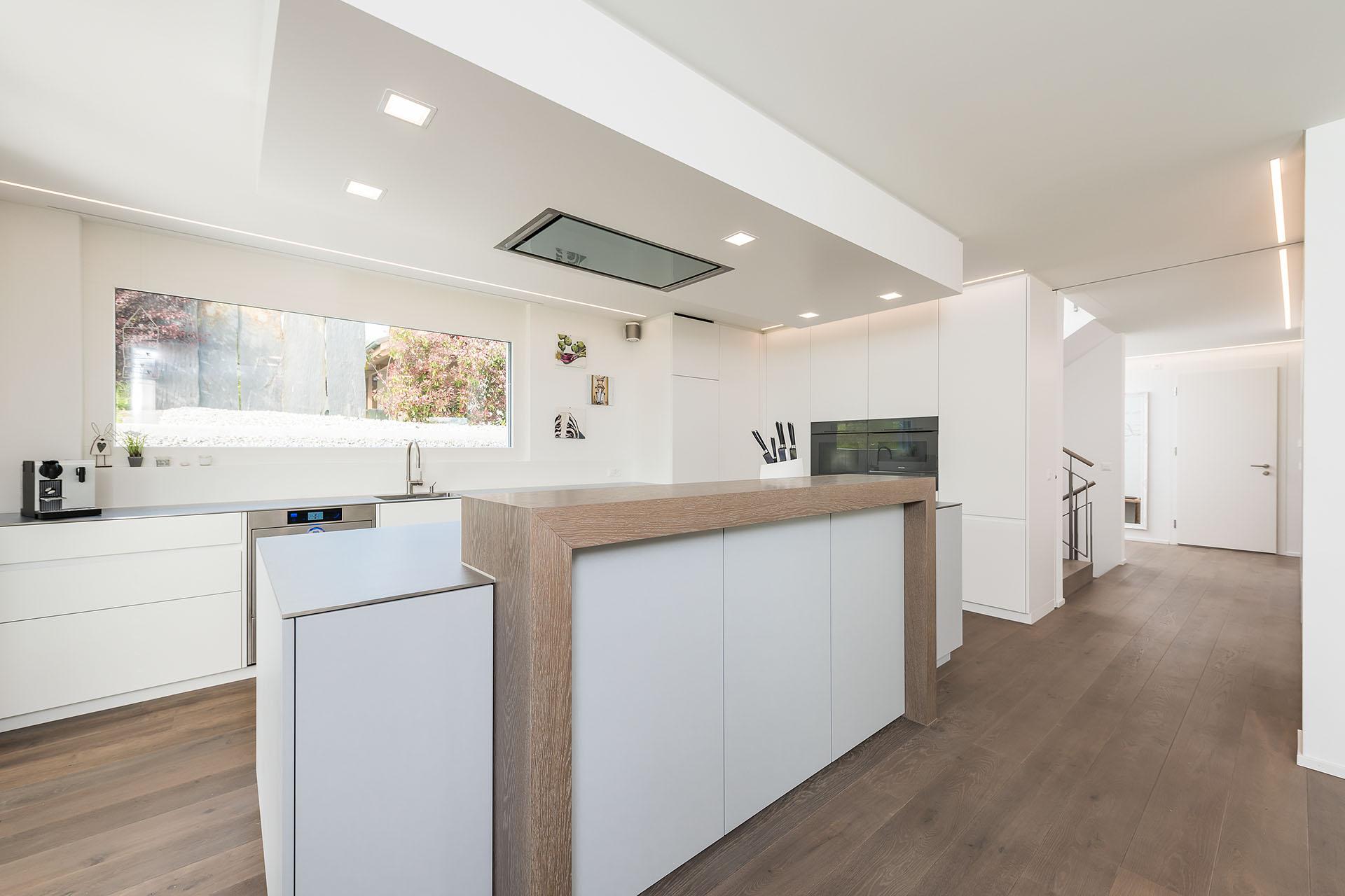 Küche und mehr in Hildisrieden - Küchen & Küchenumbau-Spezialist für Küchen & Küchenbau, Moderne Küchen, Küchenumbau, Küchenbau, Bäder, Renovationen, Sursee, Willisau, Zentralschweiz, Luzern, Zofingen