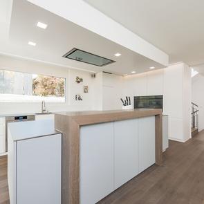 Küche und mehr in Hildisrieden - KAWA Design AG :: Küchen Raum Bäder, Sursee, Willisau, Luzern, Zofingen