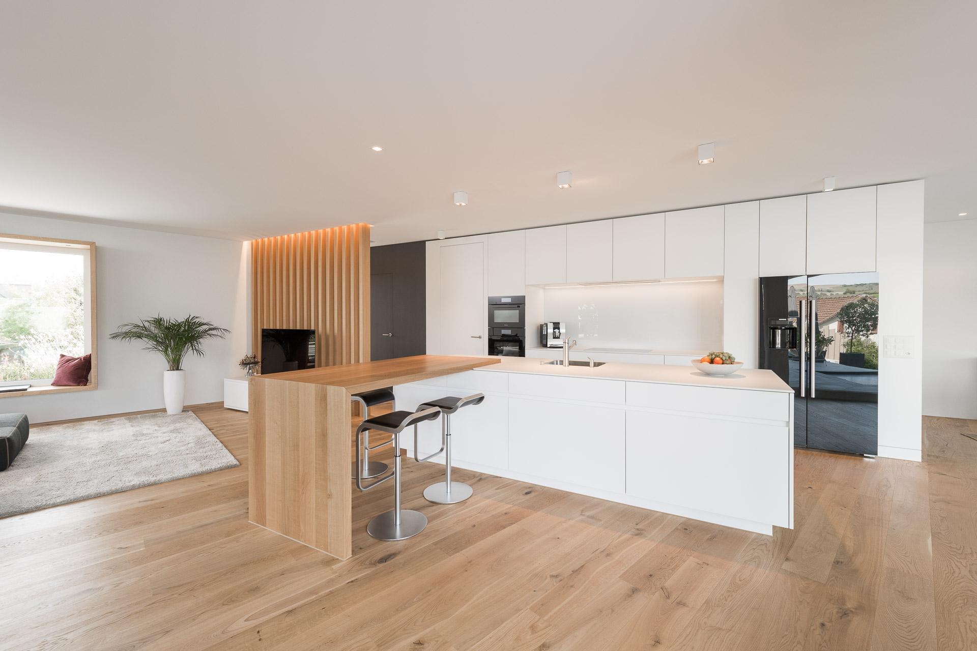 Küchen- und Innenausbau als Gesamtkonzept - Küchen & Küchenumbau-Spezialist für Küchen & Küchenbau, Moderne Küchen, Küchenumbau, Küchenbau, Bäder, Renovationen, Sursee, Willisau, Zentralschweiz, Luzern, Zofingen