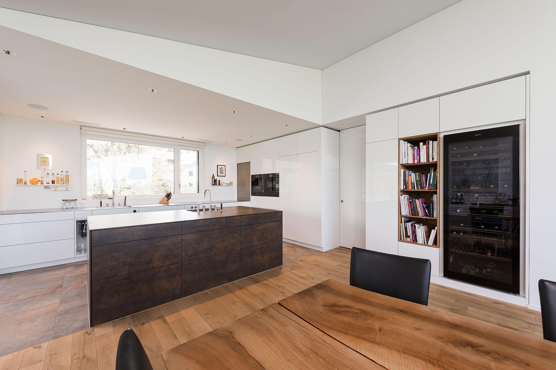 Küchenarchitektur in Mauensee - Küchen & Küchenumbau-Spezialist für Küchen & Küchenbau, Moderne Küchen, Küchenumbau, Küchenbau, Bäder, Renovationen, Sursee, Willisau, Zentralschweiz, Luzern, Zofingen