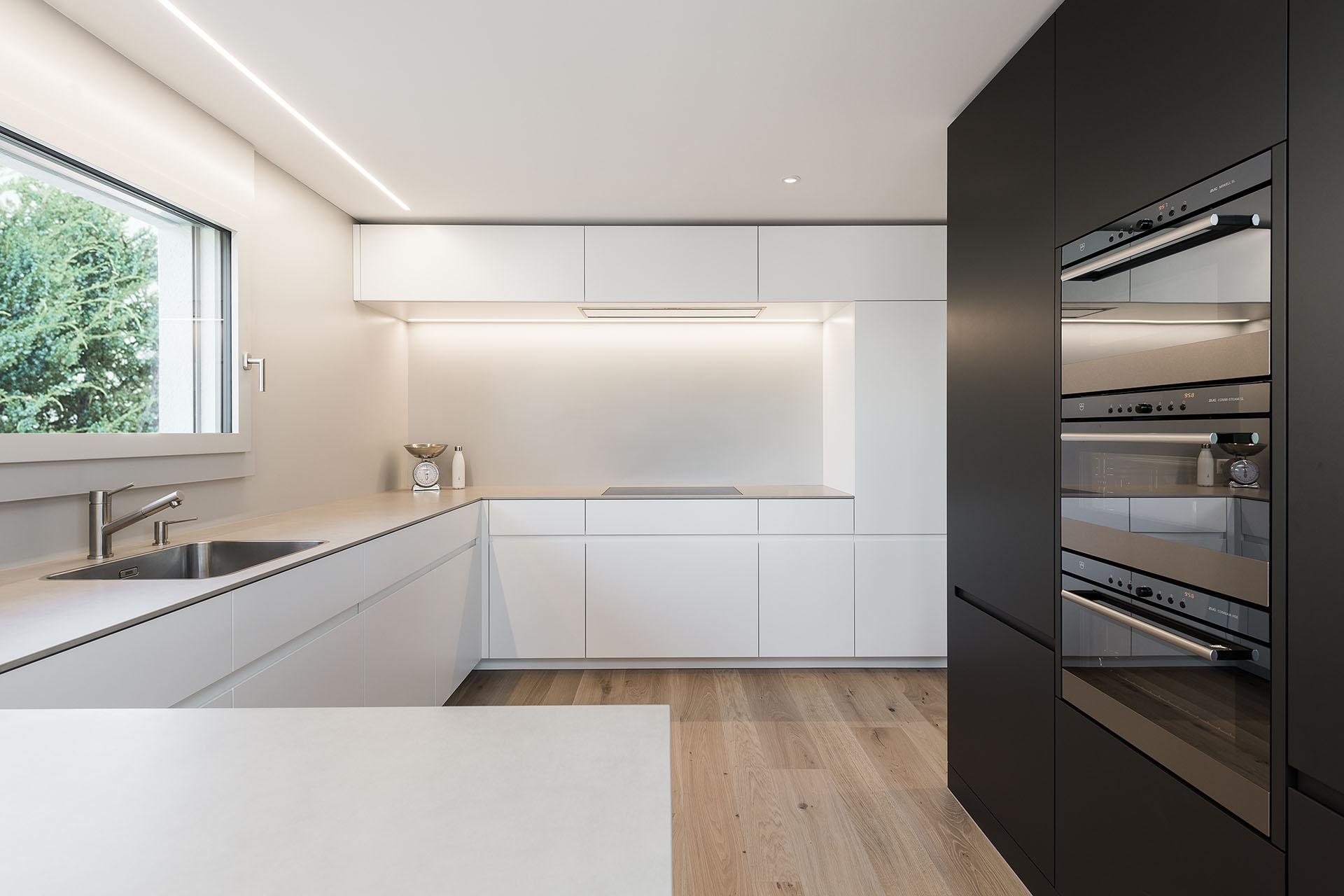 Küchendesign - Bianconeri - Küchen & Küchenumbau-Spezialist für Küchen & Küchenbau, Moderne Küchen, Küchenumbau, Küchenbau, Bäder, Renovationen, Sursee, Willisau, Zentralschweiz, Luzern, Zofingen