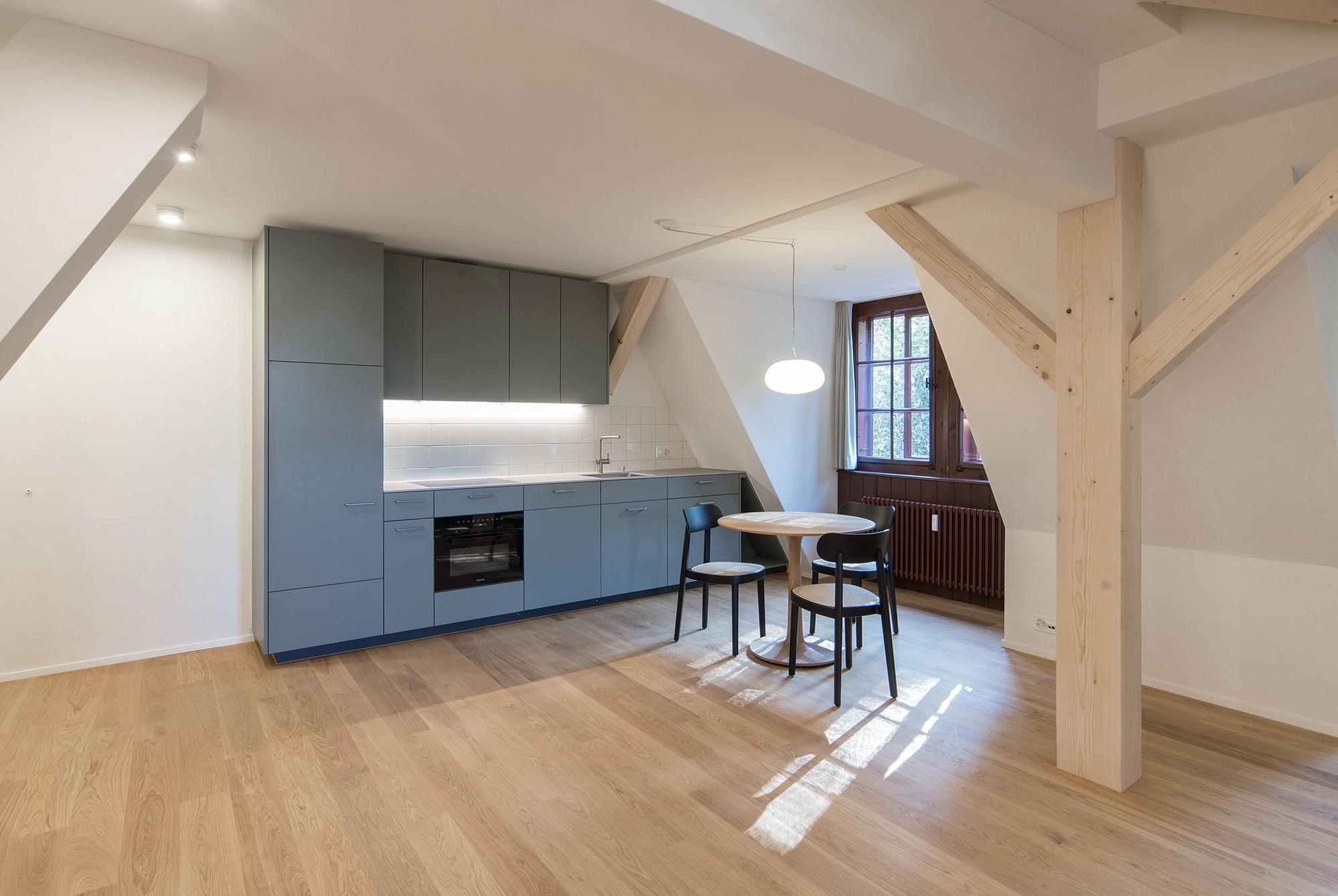 Modern wohnen im Altbau... - Küchen & Küchenumbau,Raumgestaltung & Innenarchitektur-Spezialist für Küchen & Küchenbau, Moderne Küchen, Küchenumbau, Küchenbau, Bäder, Renovationen, Sursee, Willisau, Zentralschweiz, Luzern, Zofingen
