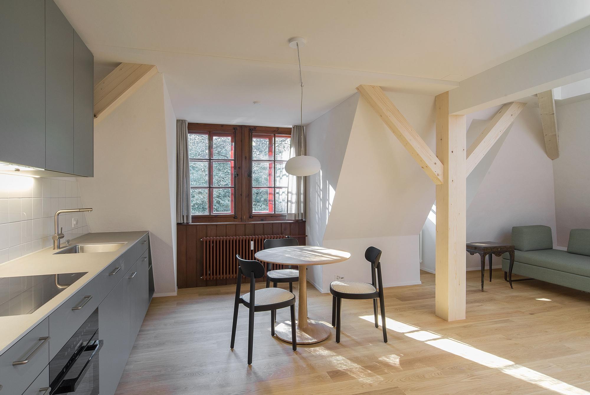 Modern wohnen im Altbau... - Küchen & Küchenumbau,Raumgestaltung & Innenarchitektur-Spezialist für Küchen & Küchenbau, Moderne Küchen, Küchenumbau, Küchenbau, Bäder, Renovationen, Sursee, Willisau, Zentralschweiz, Luzern, Zofingen