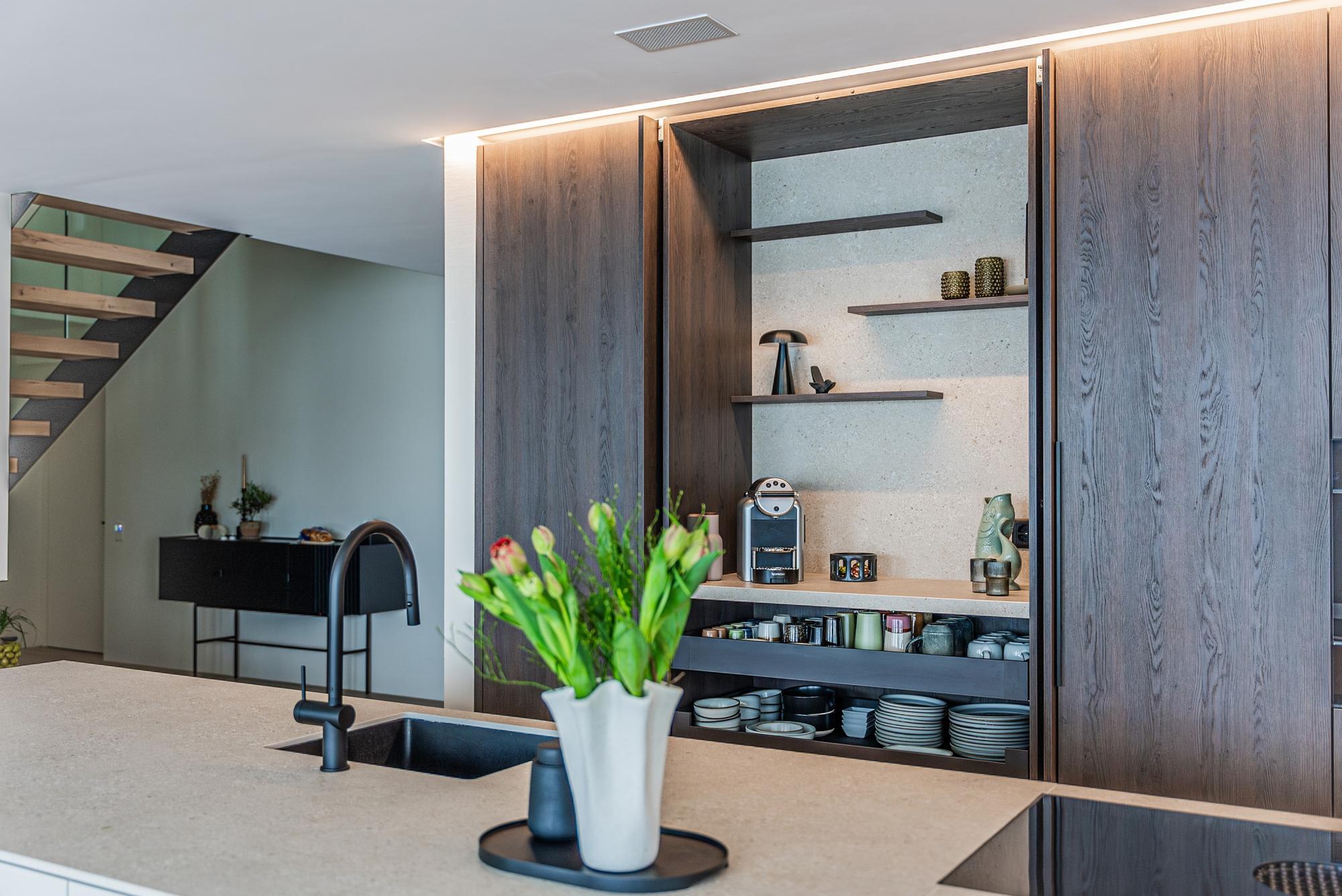 Sesam öffne dich ... - Küchen & Küchenumbau-Spezialist für Küchen & Küchenbau, Moderne Küchen, Küchenumbau, Küchenbau, Bäder, Renovationen, Sursee, Willisau, Zentralschweiz, Luzern, Zofingen