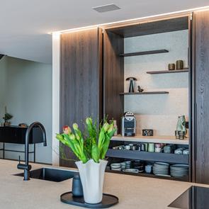 Sesam öffne dich ... - KAWA Design AG :: Küchen Raum Bäder, Sursee, Willisau, Luzern, Zofingen