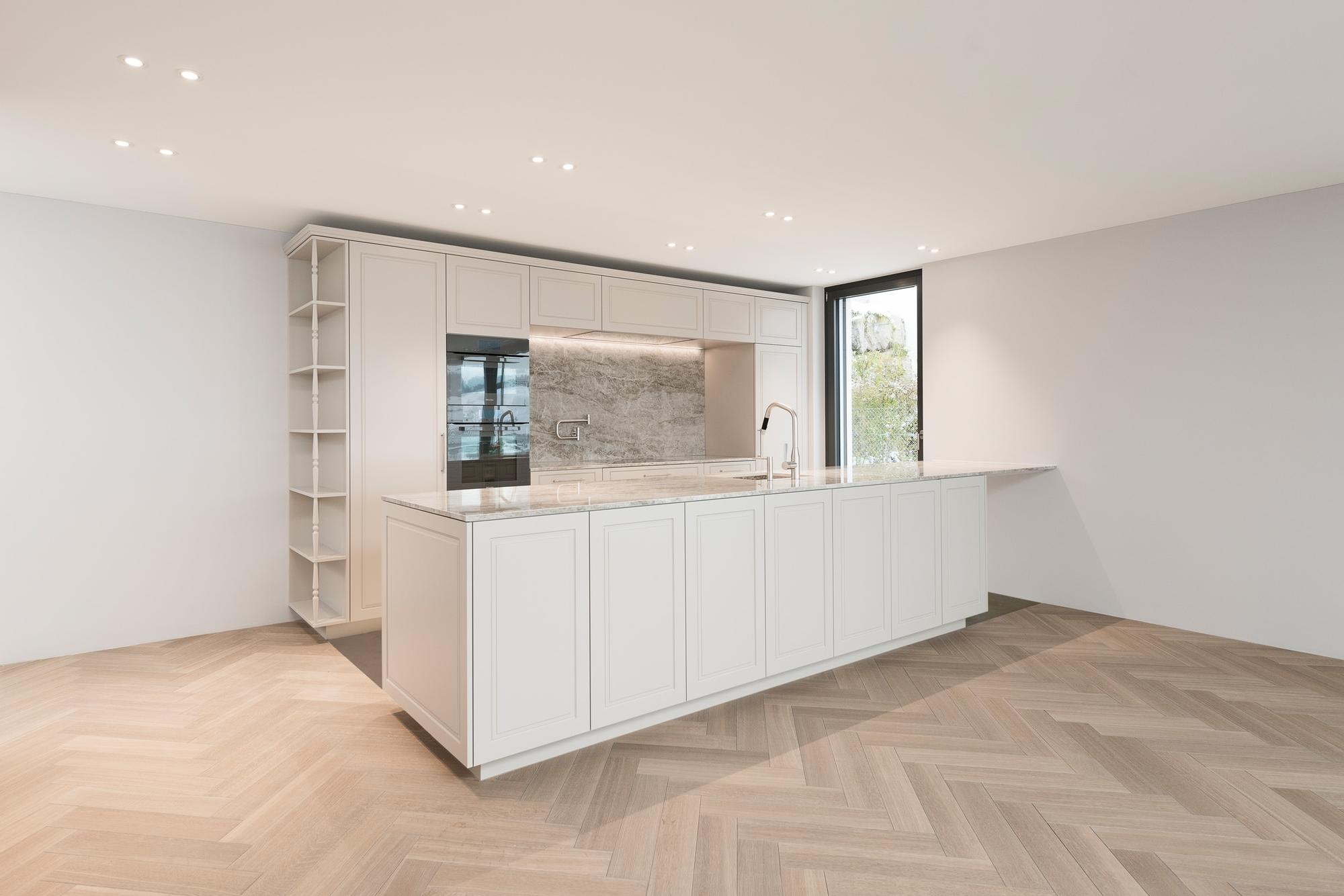 Stilvoller Landhausstil ... - Küchen & Küchenumbau-Spezialist für Küchen & Küchenbau, Moderne Küchen, Küchenumbau, Küchenbau, Bäder, Renovationen, Sursee, Willisau, Zentralschweiz, Luzern, Zofingen