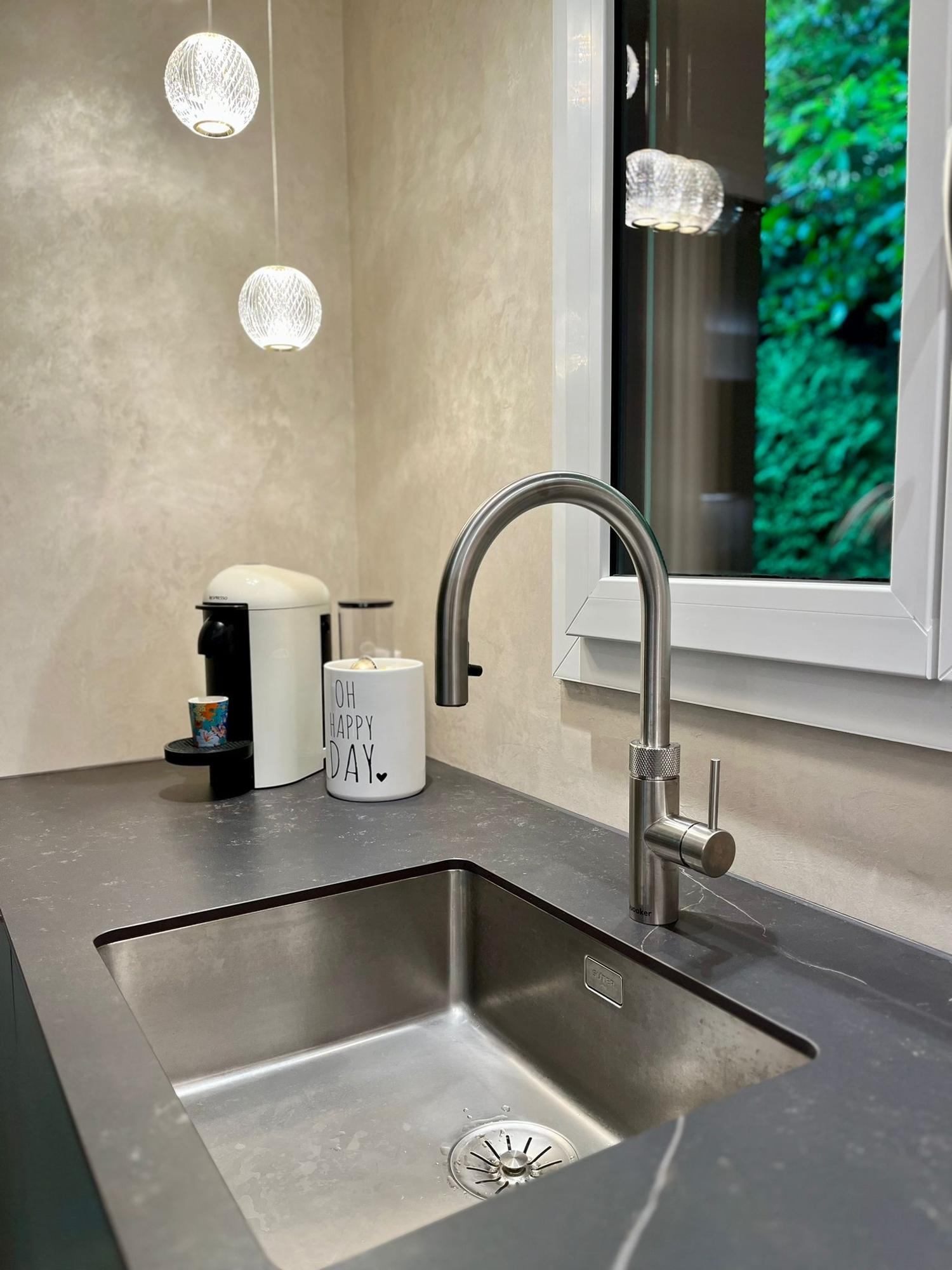 Zeitlose Eleganz in Olivgrün... - Küchen & Küchenumbau-Spezialist für Küchen & Küchenbau, Moderne Küchen, Küchenumbau, Küchenbau, Bäder, Renovationen, Sursee, Willisau, Zentralschweiz, Luzern, Zofingen